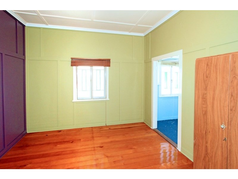 108 Main Street, Park Avenue QLD 4701