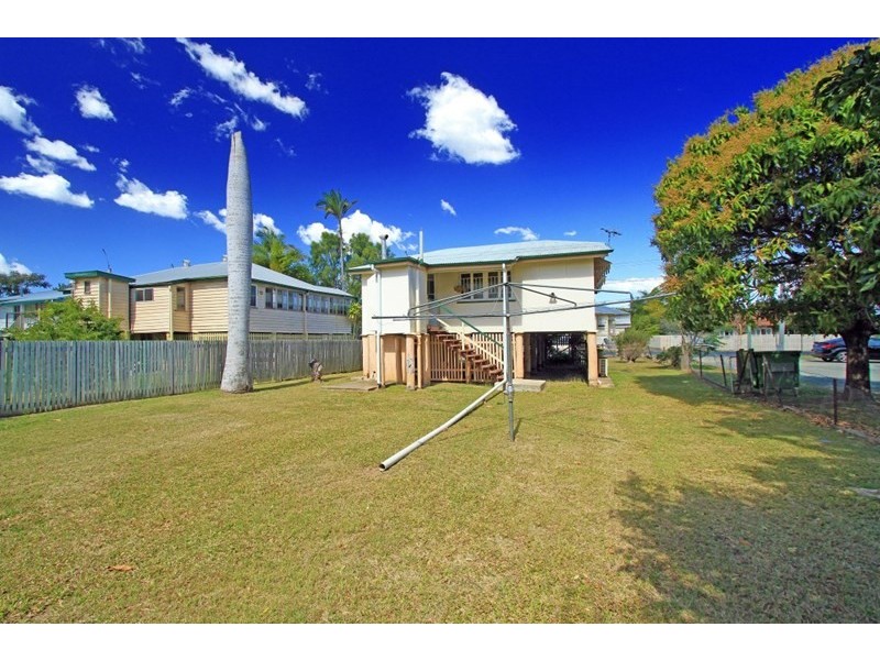 108 Main Street, Park Avenue QLD 4701