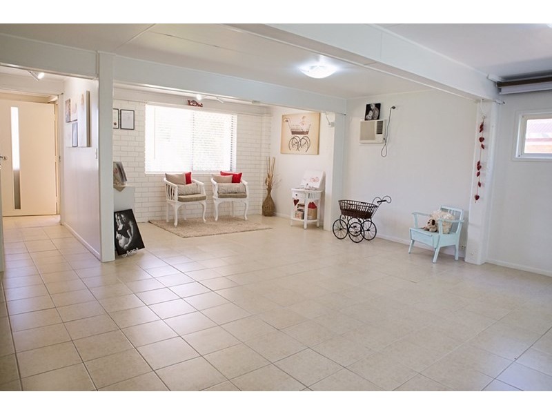 99 Randwick Street, Berserker QLD 4701