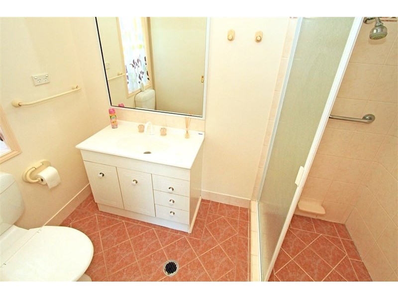 23/100 Victoria Place, Berserker QLD 4701