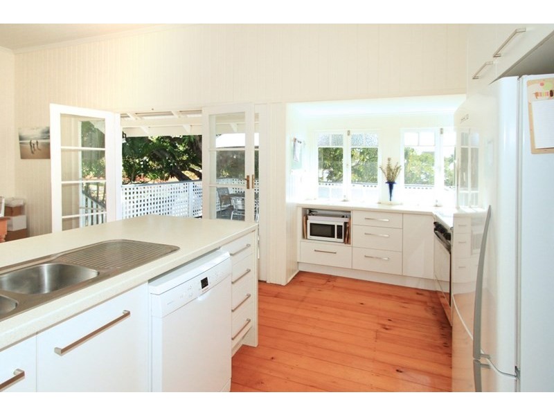 52 Rundle Street, Wandal QLD 4700