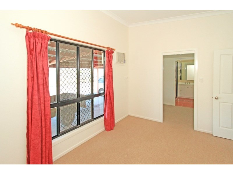 97 Boongary Road, Gracemere QLD 4702