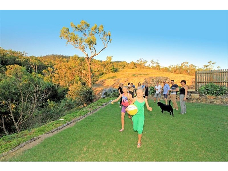 5 Vanderspek Place, Frenchville QLD 4701