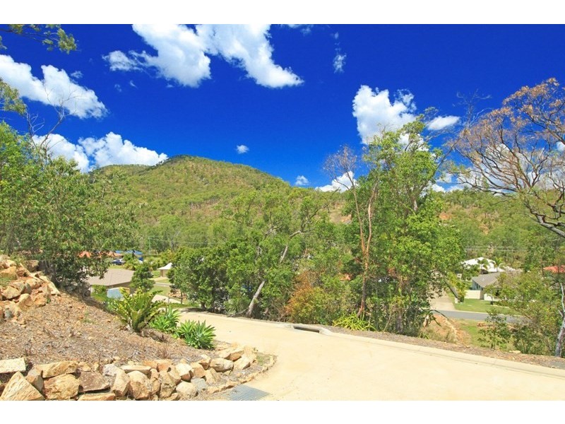 5 Vanderspek Place, Frenchville QLD 4701