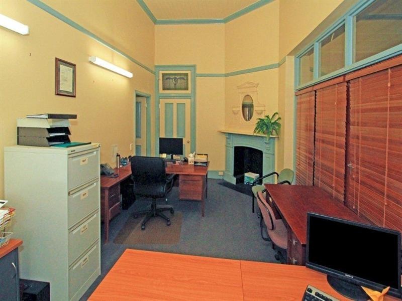 166 Quay Street, Rockhampton City QLD 4700