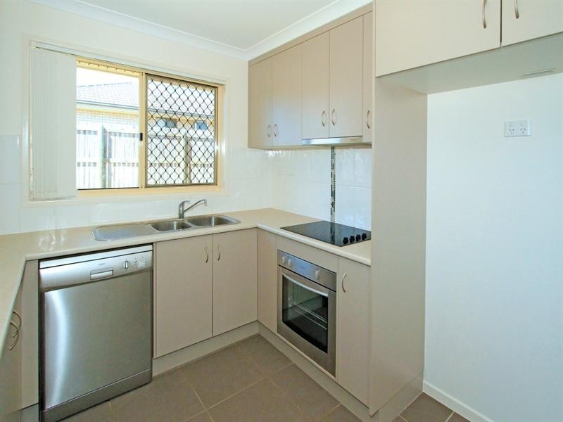 9 Mamalis Street, Gracemere QLD 4702