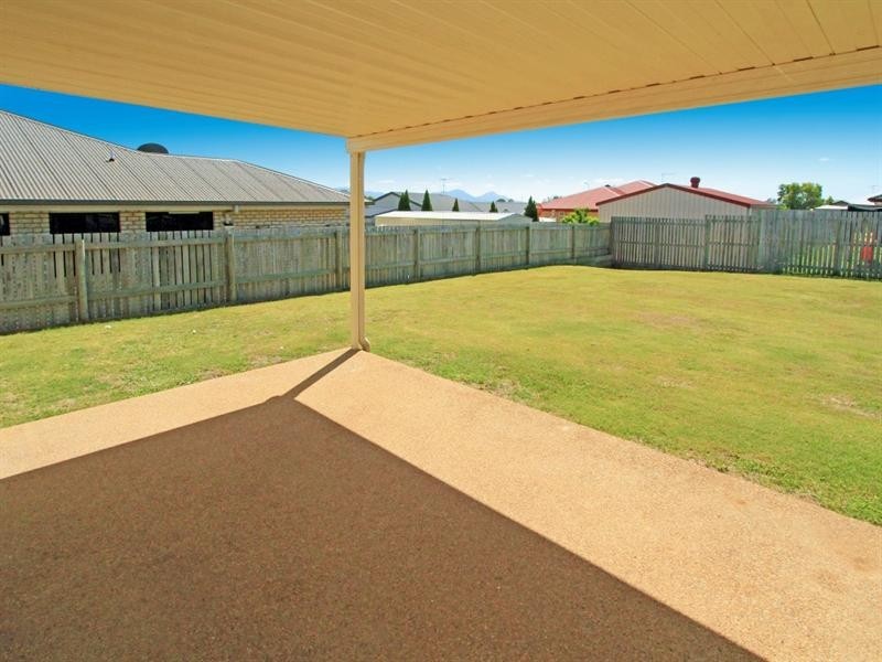9 Mamalis Street, Gracemere QLD 4702