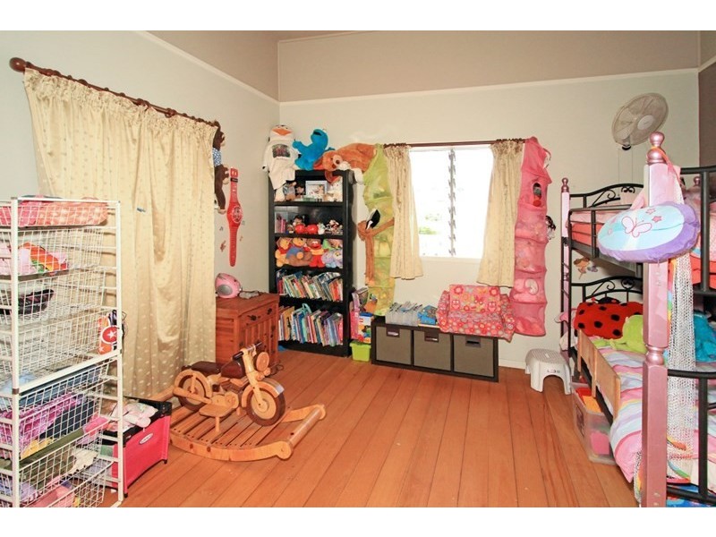 80 Western Street, West Rockhampton QLD 4700