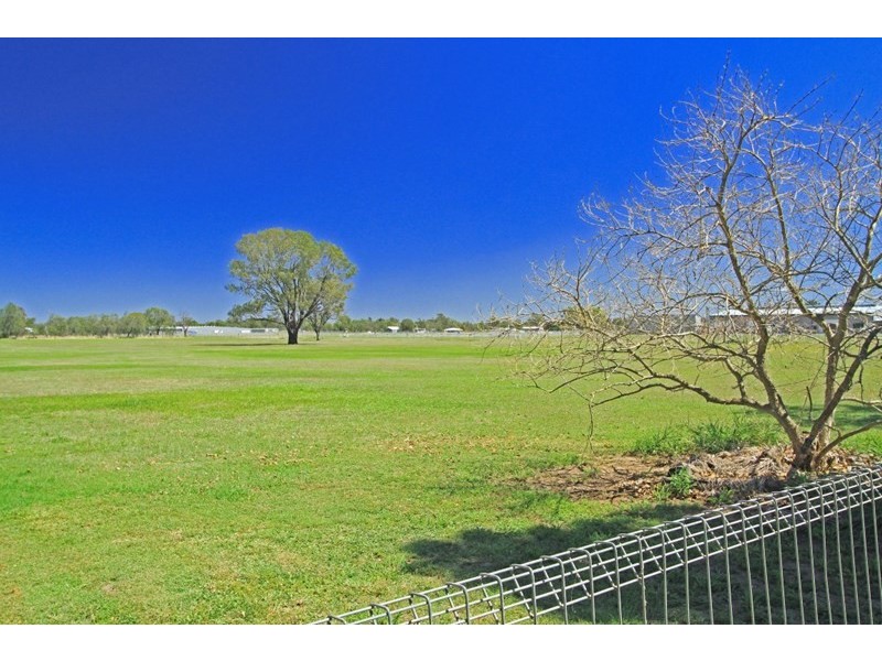 80 Western Street, West Rockhampton QLD 4700