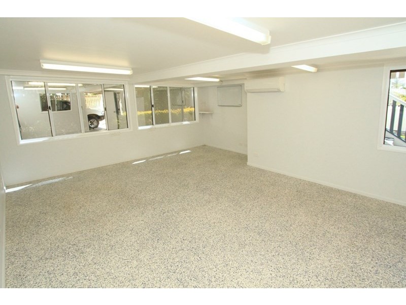 6 Kellow Street, The Range QLD 4700