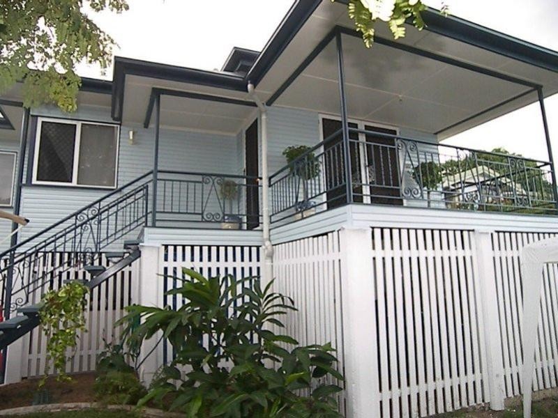 66 Davis Street, The Range QLD 4700