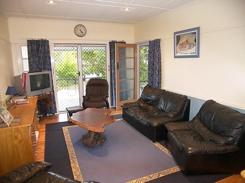 66 Davis Street, The Range QLD 4700