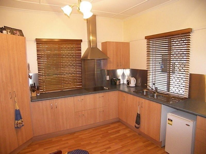 66 Davis Street, The Range QLD 4700