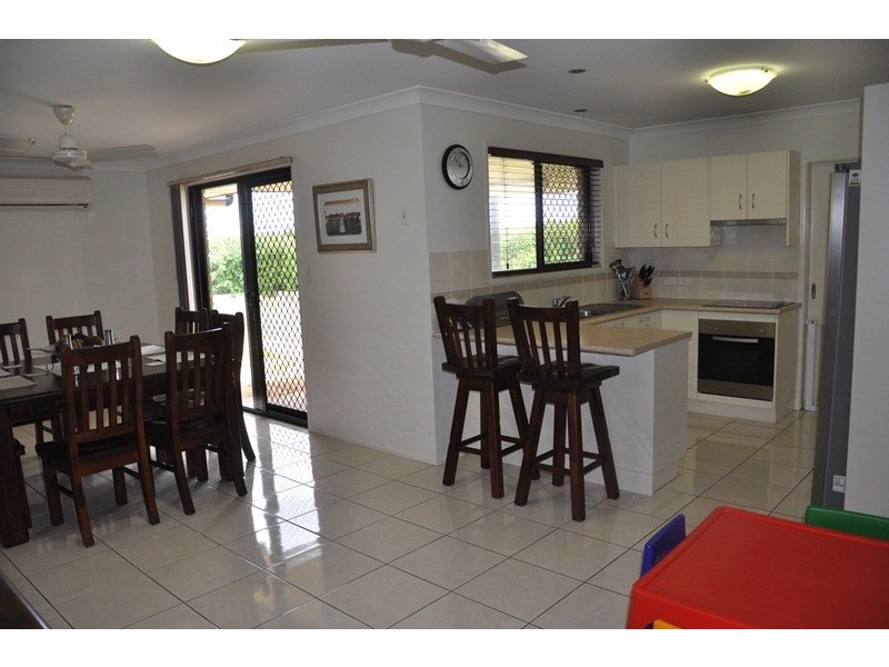 43 Buxton Drive, Gracemere QLD 4702