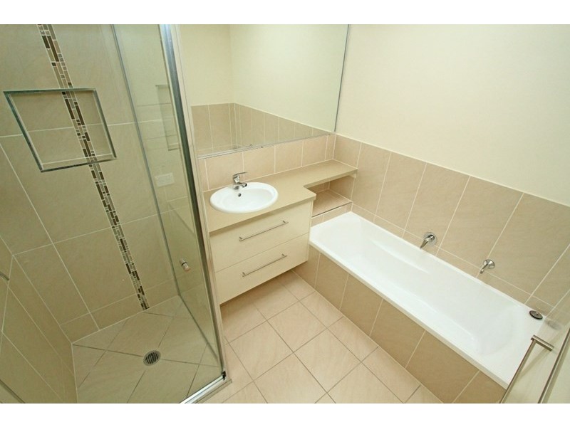 5 Vanderspek Place, Frenchville QLD 4701