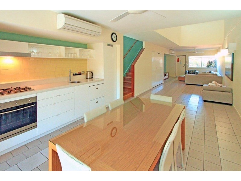 6 Lakewood Drive, Zilzie QLD 4710