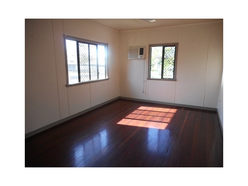 18 Princess Street, Berserker QLD 4701