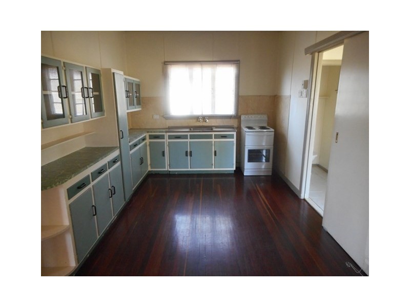 18 Princess Street, Berserker QLD 4701