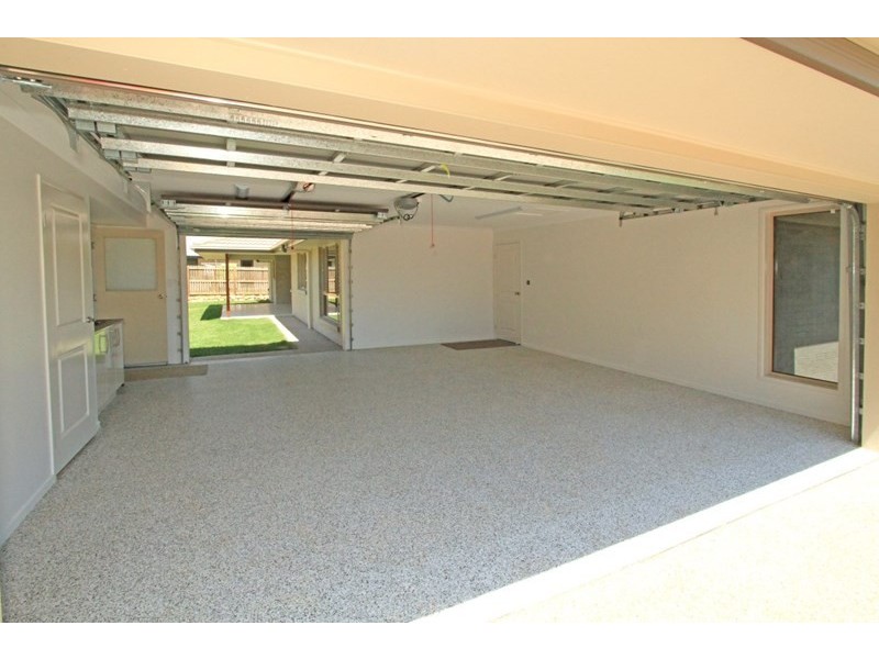 2 Vanderspek Place, Frenchville QLD 4701