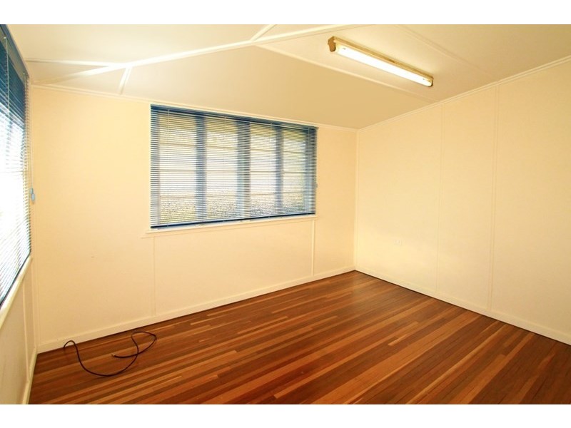 288 Dean Street, Berserker QLD 4701