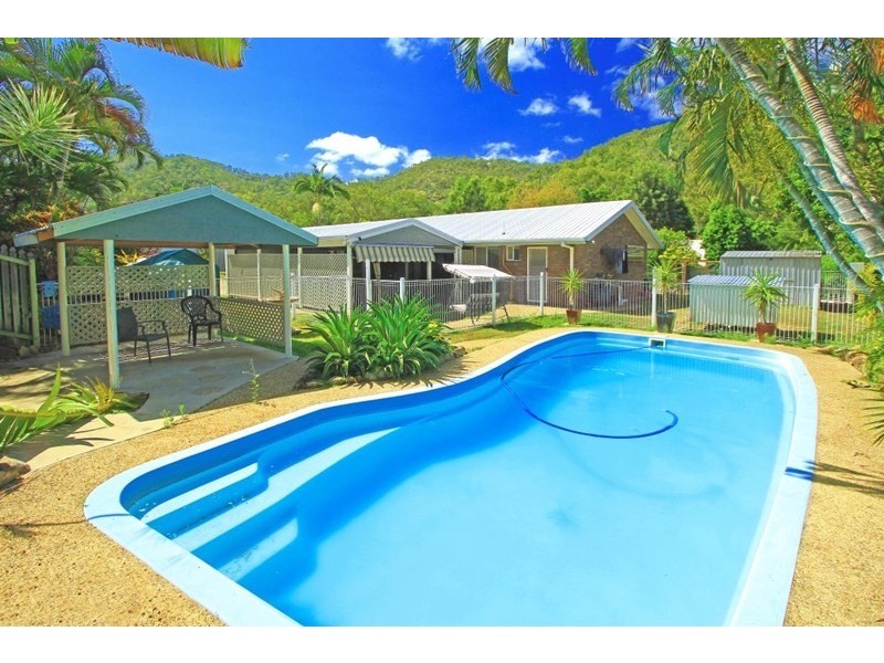 3 Whiteley Street, Frenchville QLD 4701