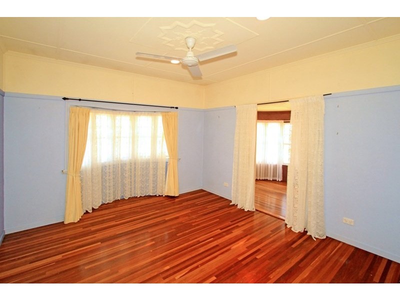 9 Spencer Street, The Range QLD 4700
