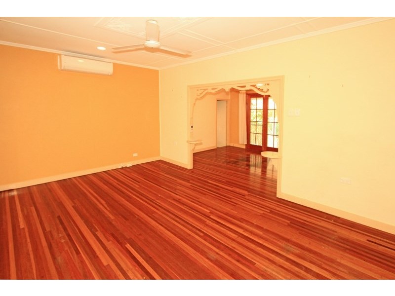 9 Spencer Street, The Range QLD 4700