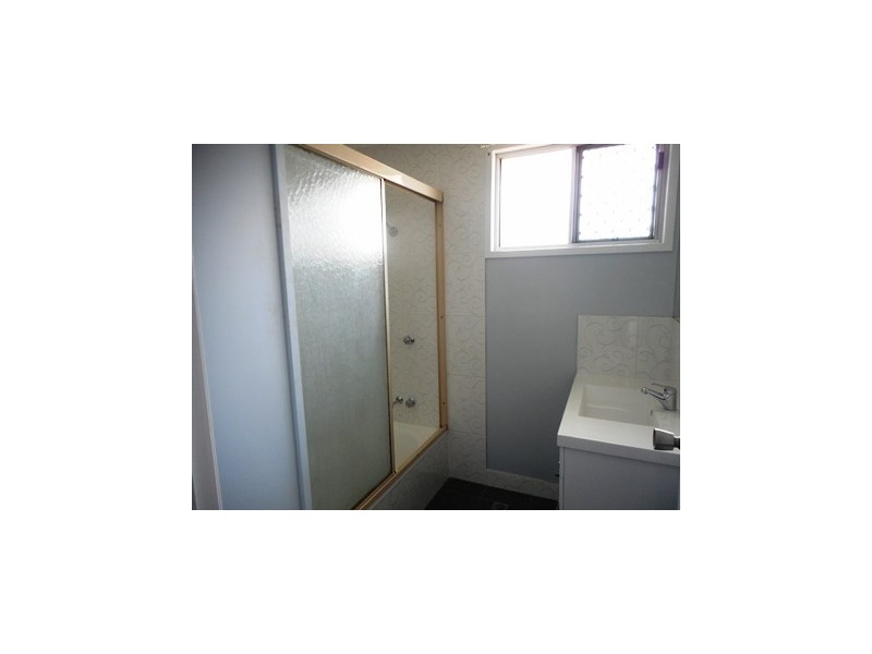 49 John Street, Allenstown QLD 4700