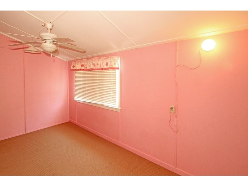 90 Stamford Street, Berserker QLD 4701