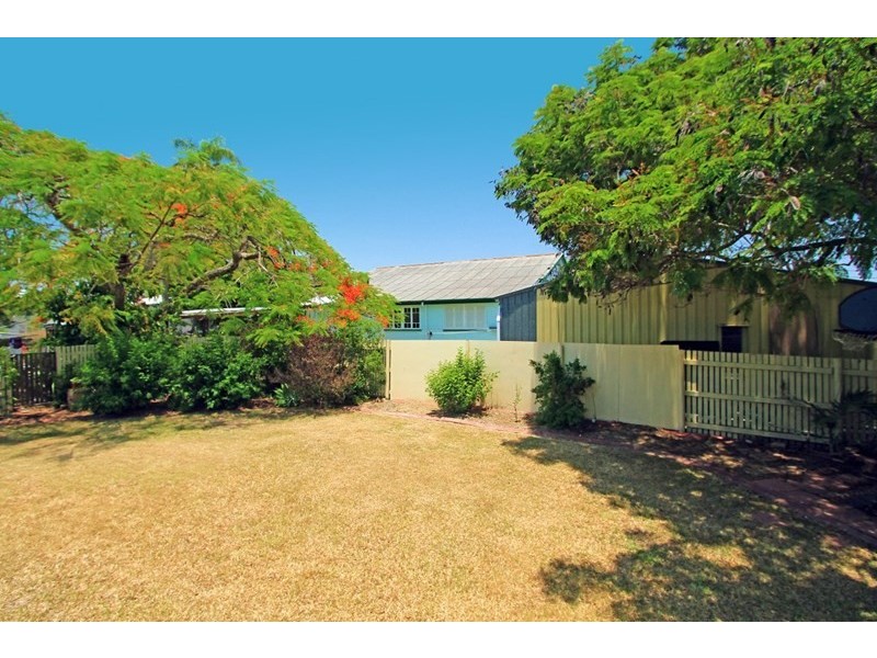 90 Stamford Street, Berserker QLD 4701