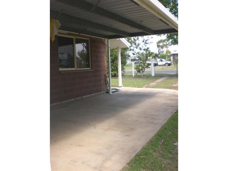 31 Barry Street, Gracemere QLD 4702