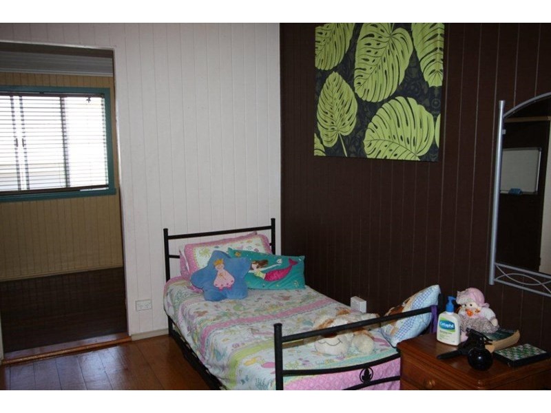 22 Flynn Street, Wandal QLD 4700