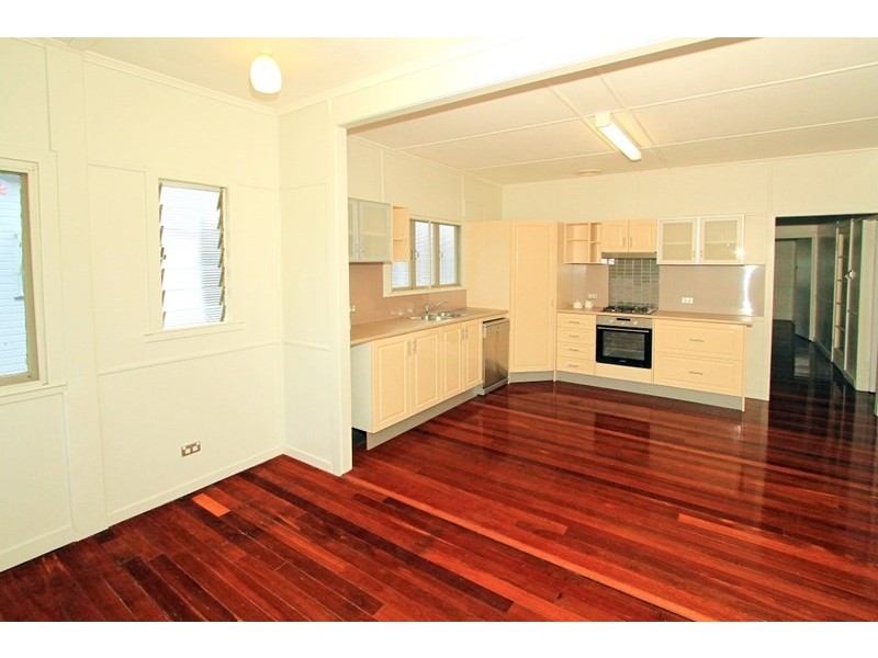 32 Wilkinson Street, Wandal QLD 4700