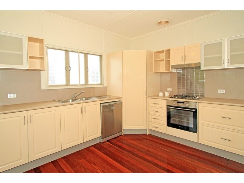 32 Wilkinson Street, Wandal QLD 4700