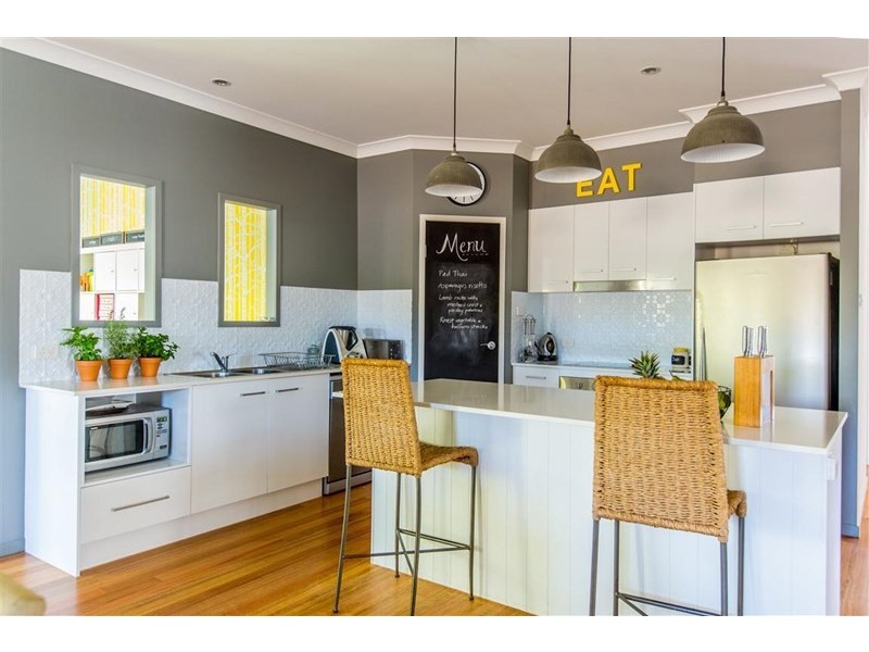 2/190 Lion Creek Road, Wandal QLD 4700