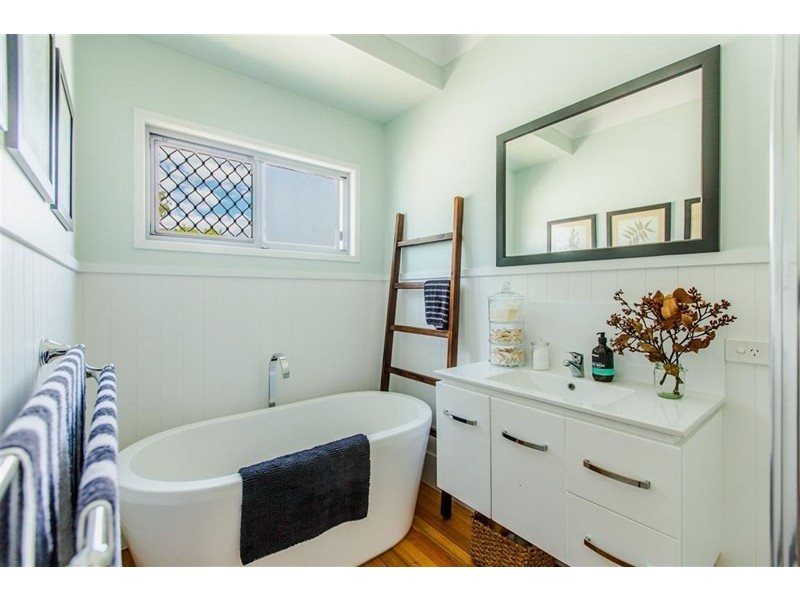 2/190 Lion Creek Road, Wandal QLD 4700