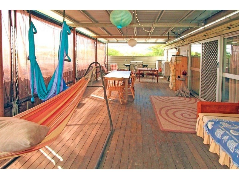 5 Main Street, Stanwell QLD 4702