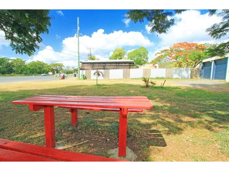 5 Main Street, Stanwell QLD 4702