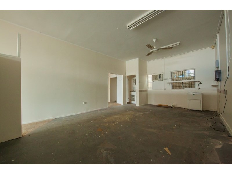 1 and 2, 151 Musgrave Street, Berserker QLD 4701