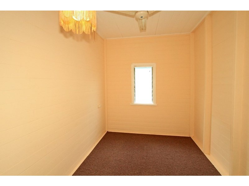 290 Kent Street, Depot Hill QLD 4700