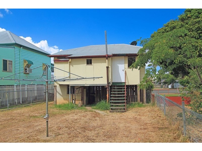 290 Kent Street, Depot Hill QLD 4700