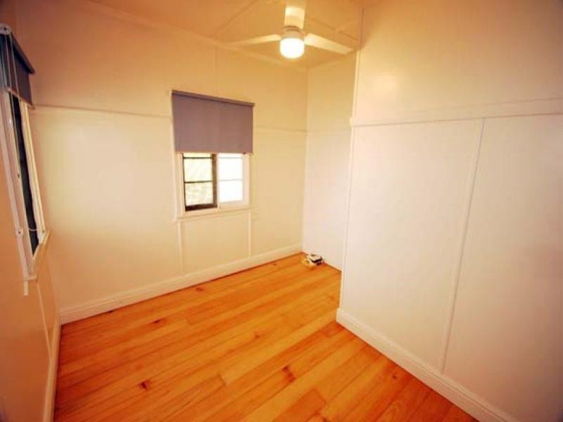 29 Elgin Street, The Range QLD 4700