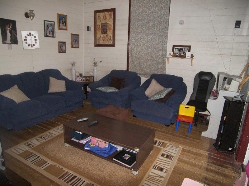 30 Medcraf Street, Park Avenue QLD 4701