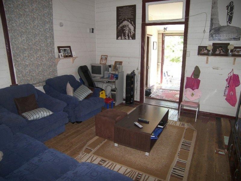 30 Medcraf Street, Park Avenue QLD 4701