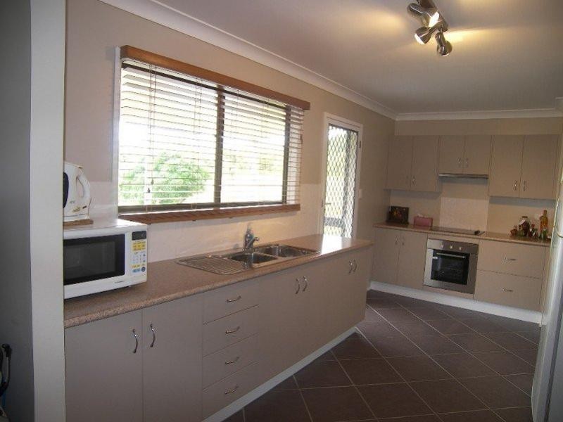 142 Peckovers Road, Cawarral QLD 4702