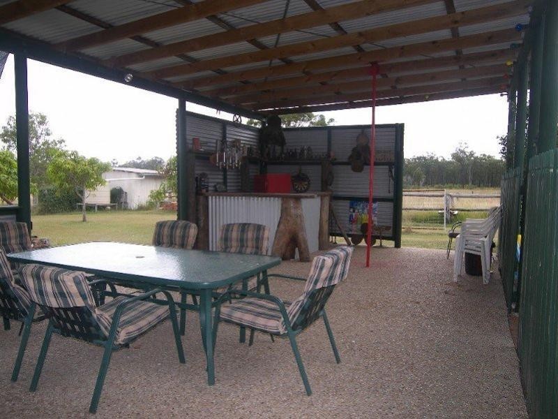 142 Peckovers Road, Cawarral QLD 4702