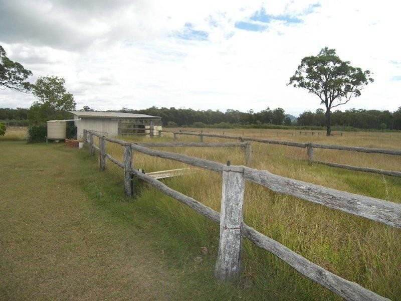 142 Peckovers Road, Cawarral QLD 4702