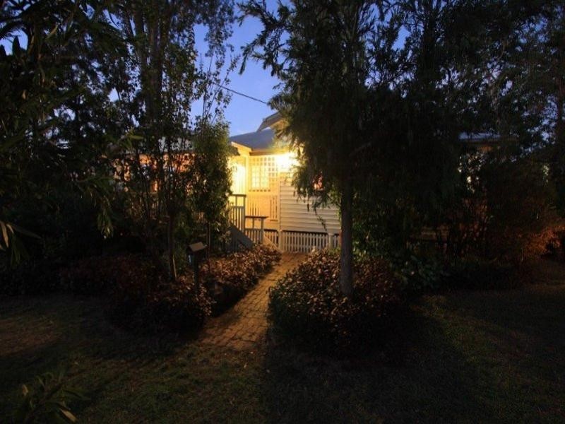 1 Lennox Street, The Range QLD 4700