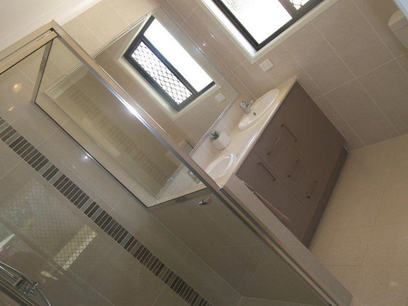 26 Corella Drive, Gracemere QLD 4702