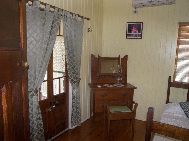 44 Lion Creek Road, Wandal QLD 4700